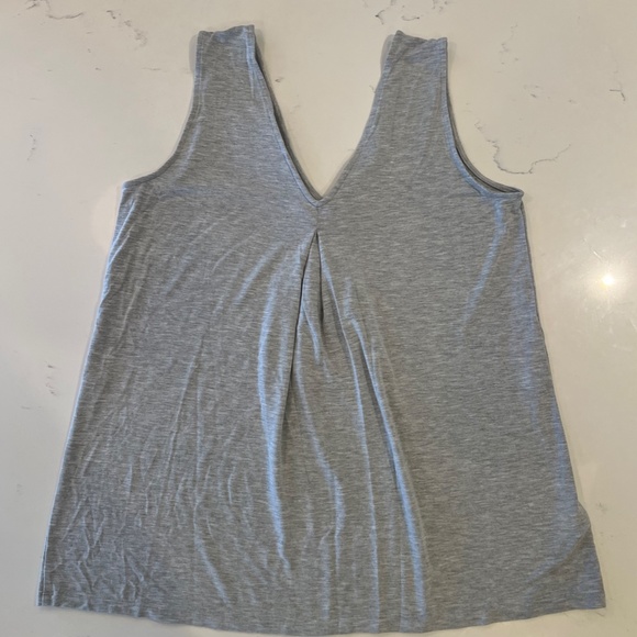 Tommy Bahama Kauai Jersey Tank Top - Picture 4 of 4